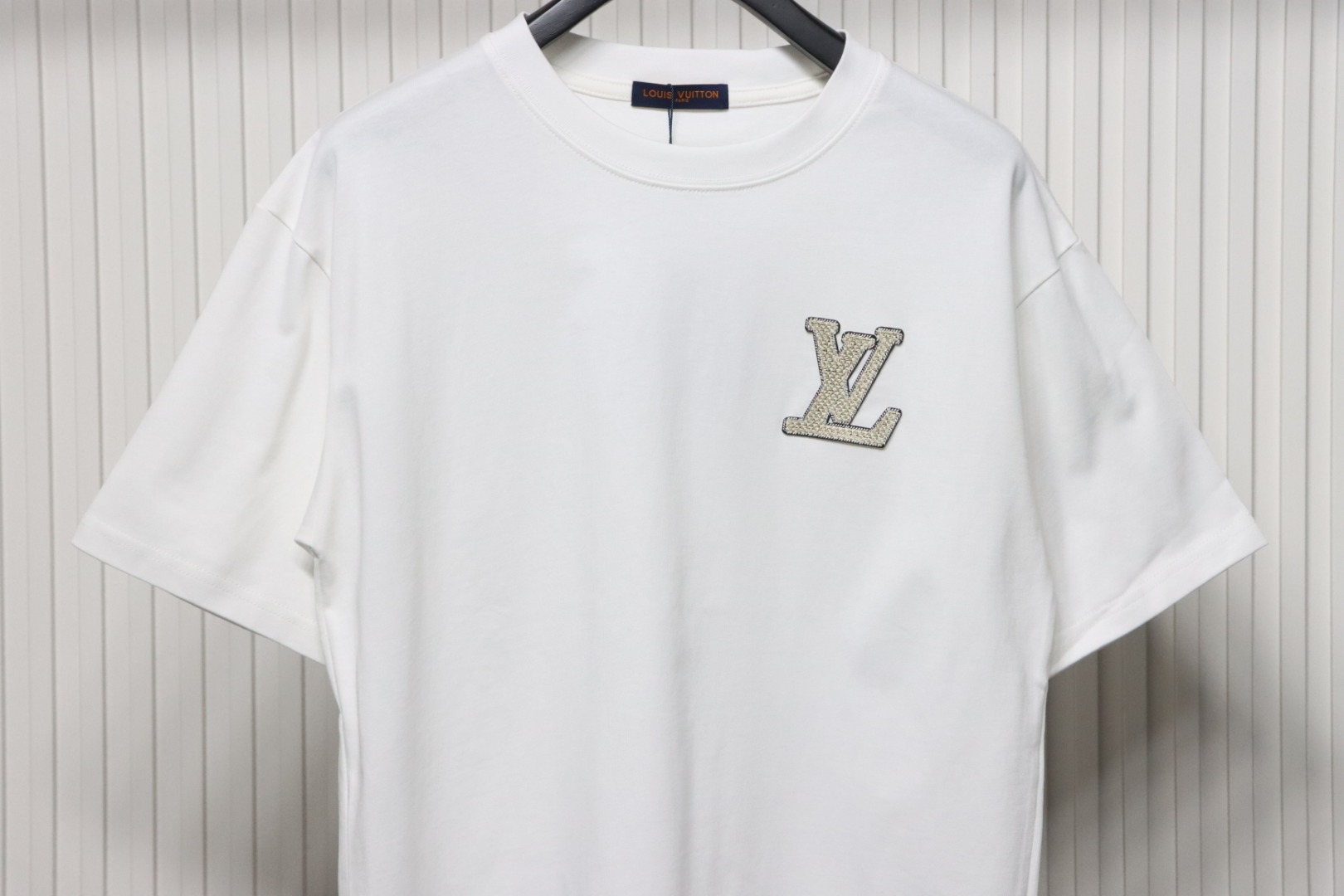 Coco Shoes Louis Vuitton Short Sleeve Tee Embroidered Logo White