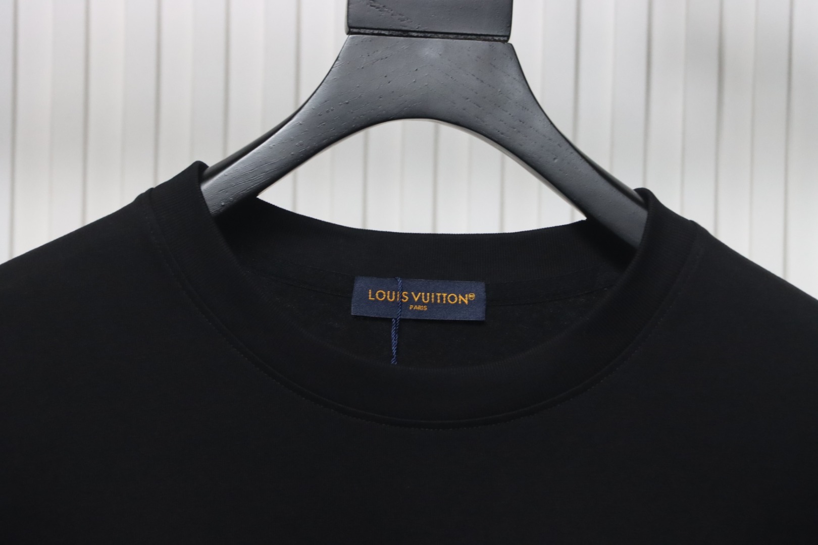 Coco Shoes Louis Vuitton Square Logo Print T-Shirt Black