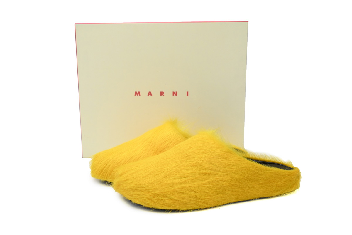 Marni Long-hair Calfskin Fussbett Sabot Yellow SBMR000600P4122Z0565