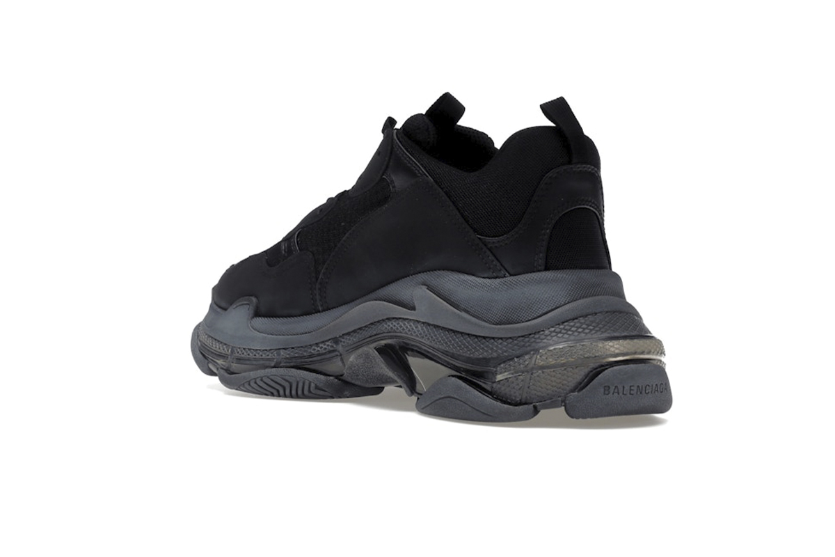 Balenciaga Triple S Clear Sole Black  541624W2FB11000