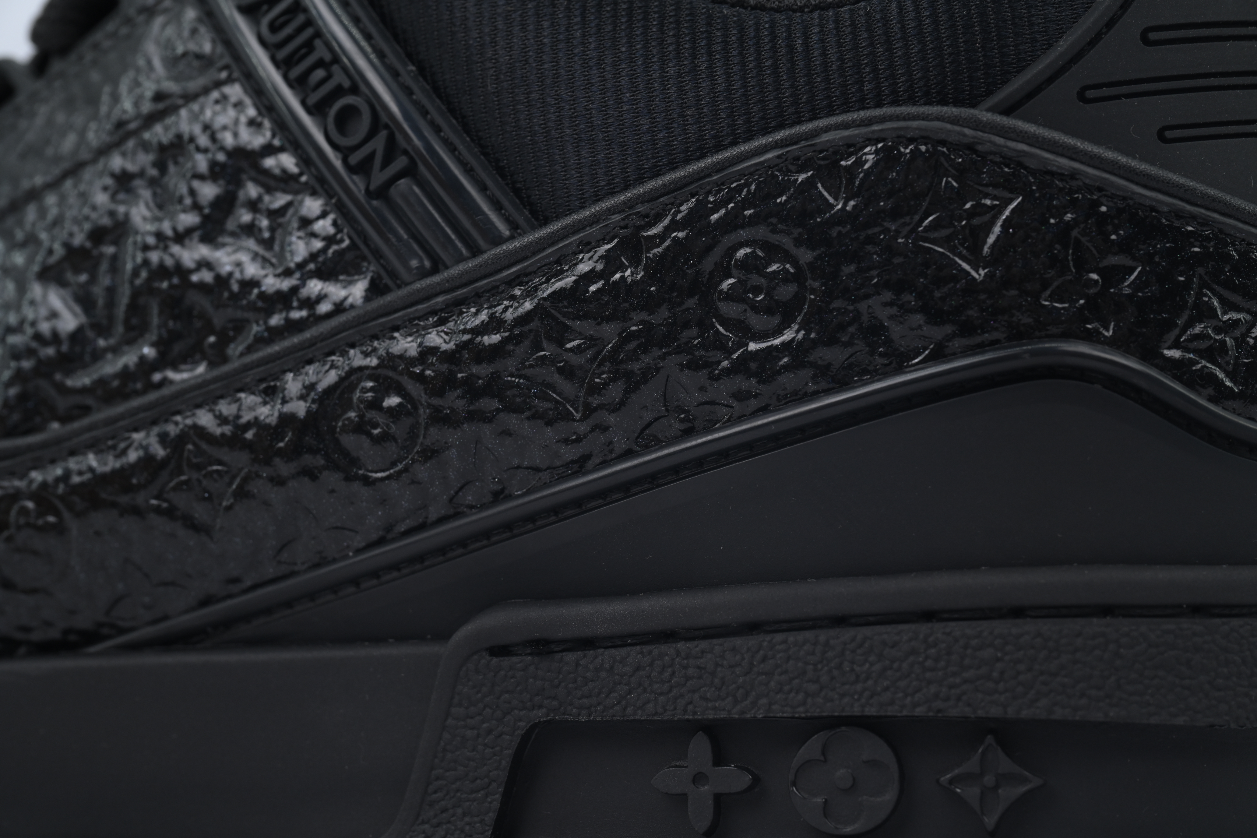 Louis Vuitton Trainer Black Lychee Patent Leather