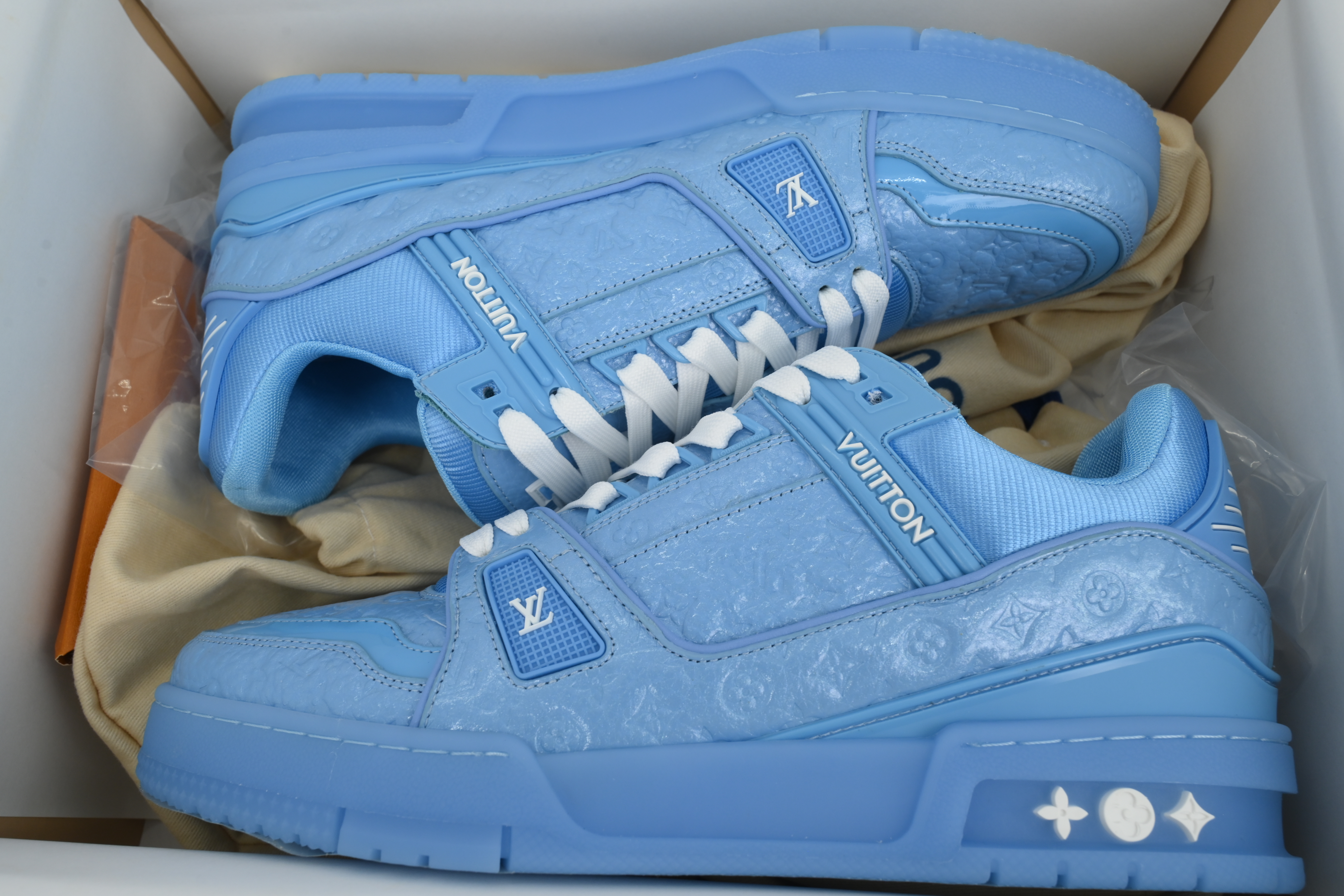 Louis Vuitton Trainer Blue Lychee Patent Leather