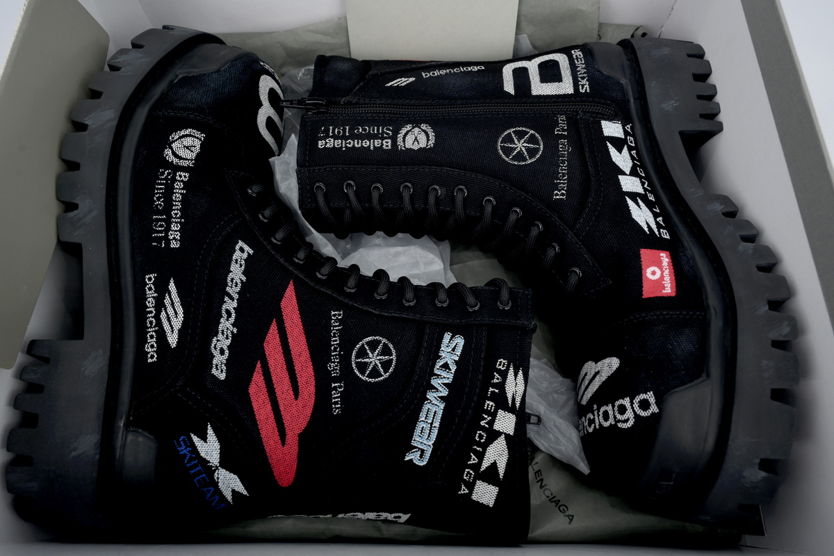 Balenciaga Strike Men's Combat Boot Black 694042W2H131000