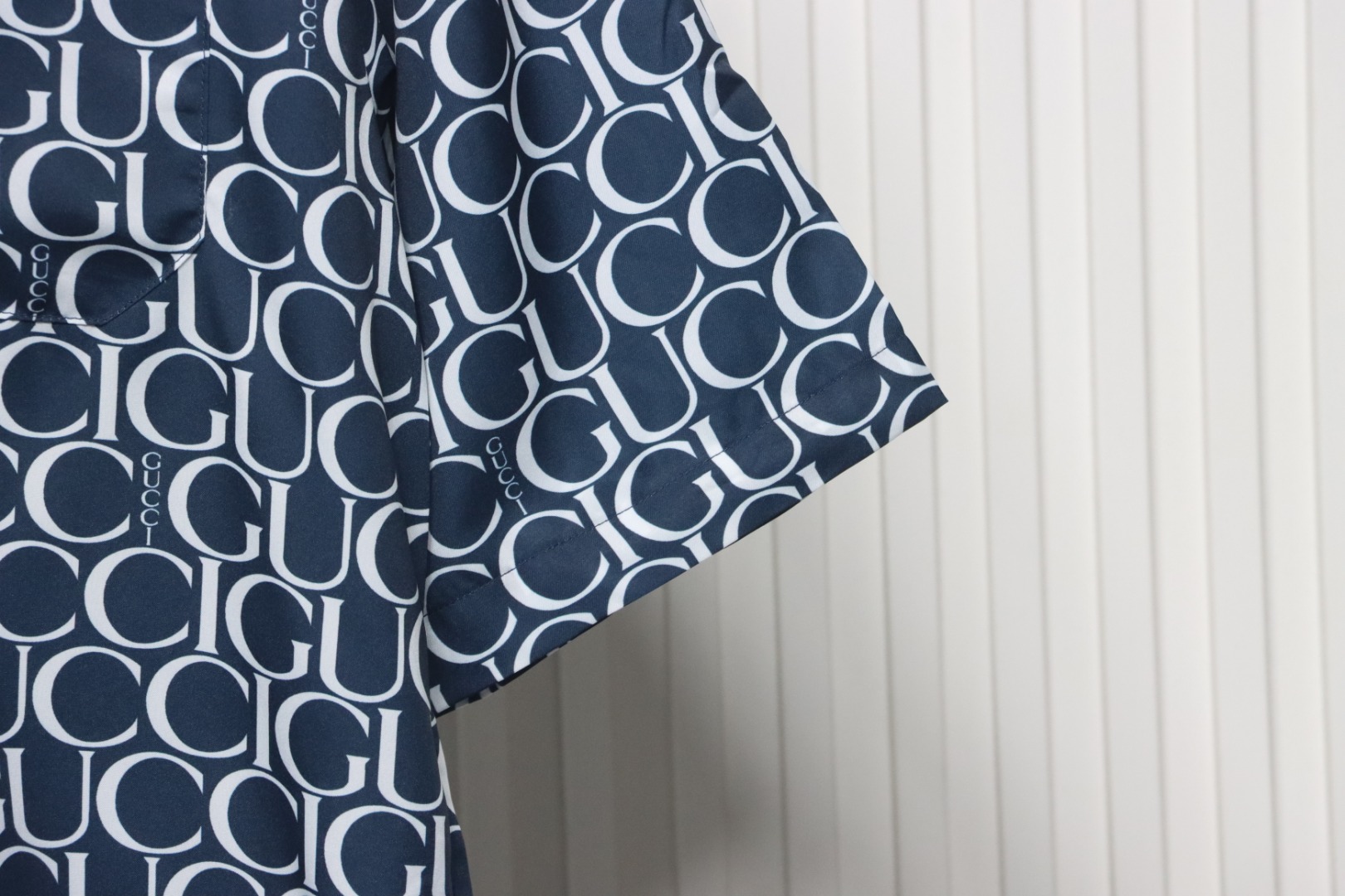 Gucci Logo Printed Light Cotton Poplin Shirt Navy