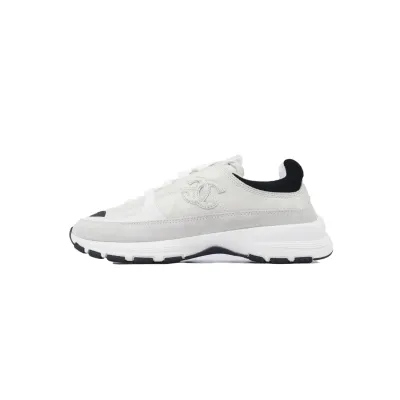Chanel Interlocking CC Logo Calfskin & Suede Calfskin Sneakers White 01