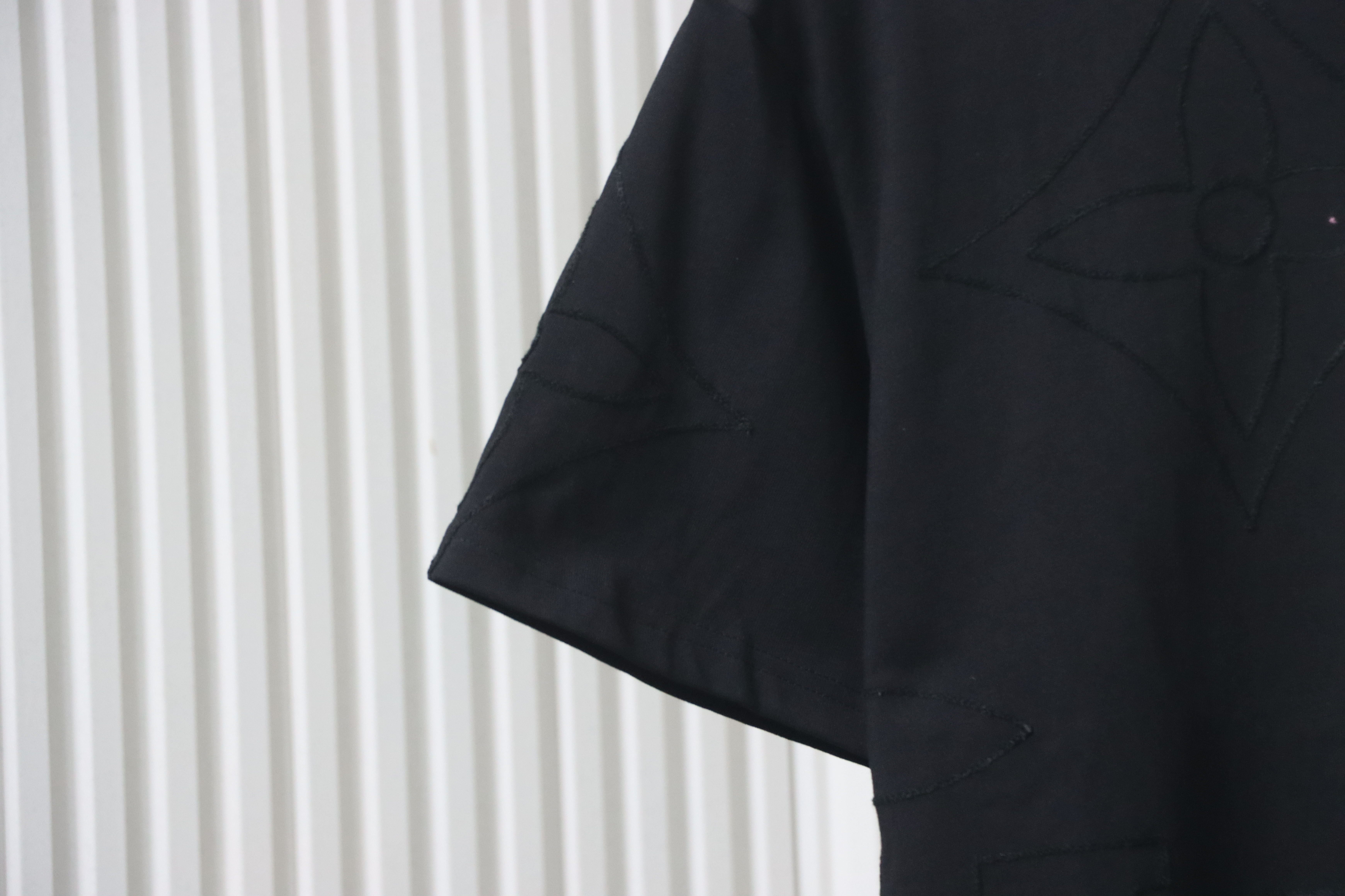 Louis Vuitton Dark Pattern Monogram Embroidered Logo Short-Sleeved T-shirt Cotton Crewneck Black