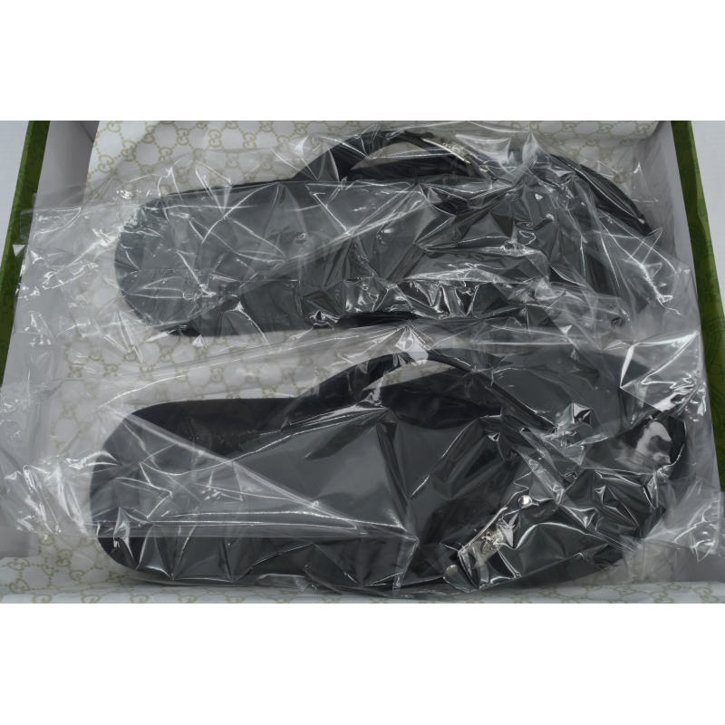Gucci Flip Flops Black