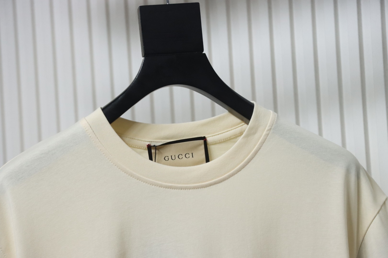 Gucci Baby Pig Printed Cotton T-shirt In Light Yellow