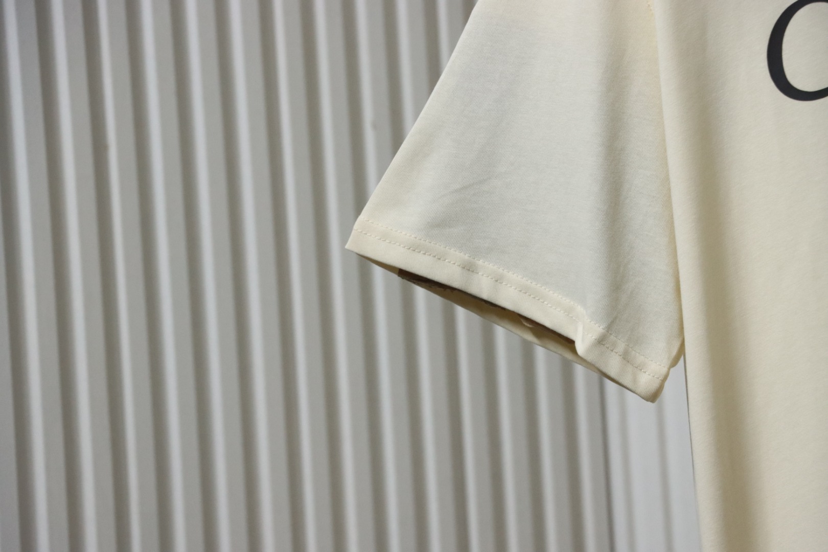 Gucci Baby Pig Printed Cotton T-shirt In Light Yellow