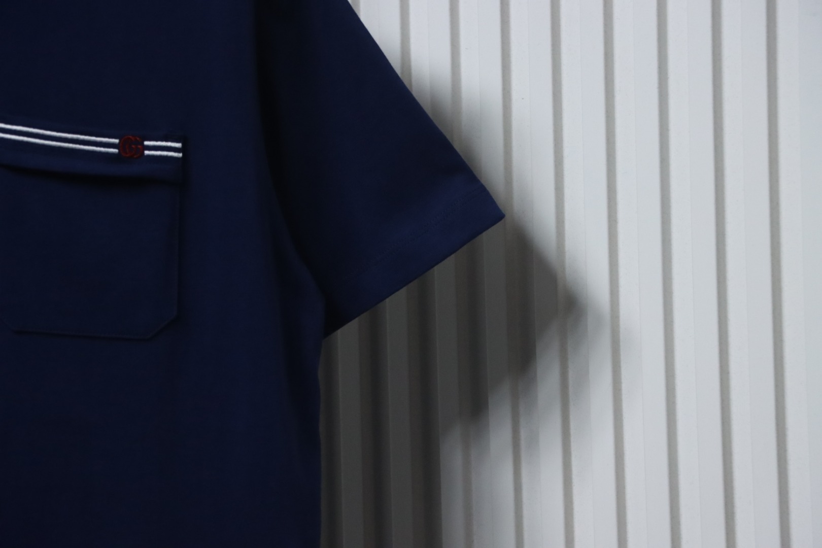 Gucci Pocket Embroidery T-shirt Dark Blue