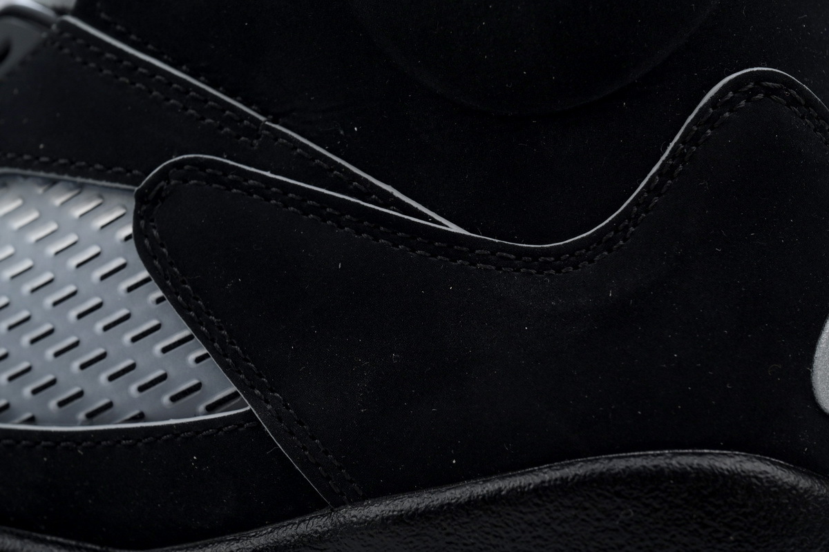 Air Jordan 5“Black Metallic Reimagined" HF3975-001