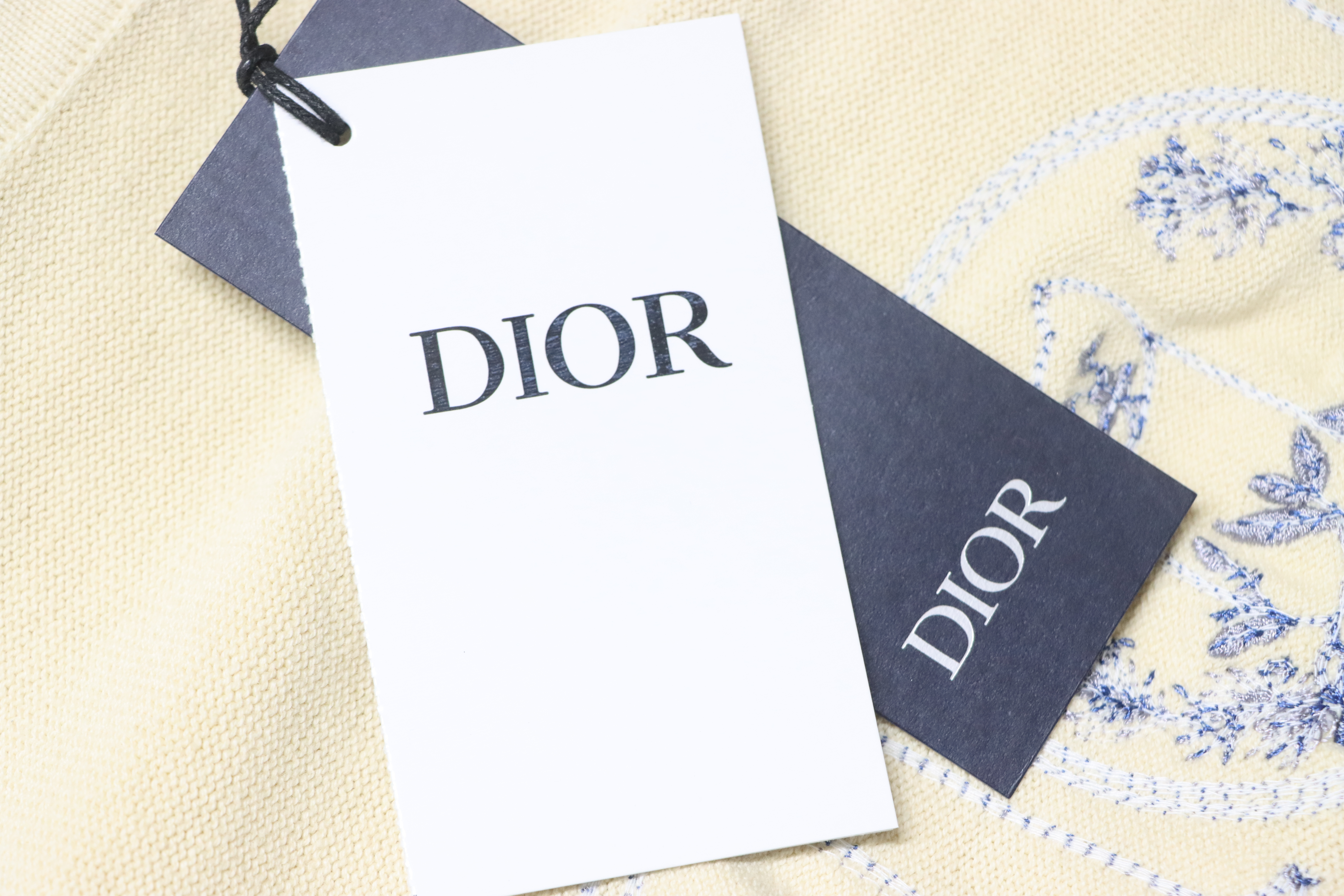 Dior Cat Embroidered Knitted T-shirt Yellow