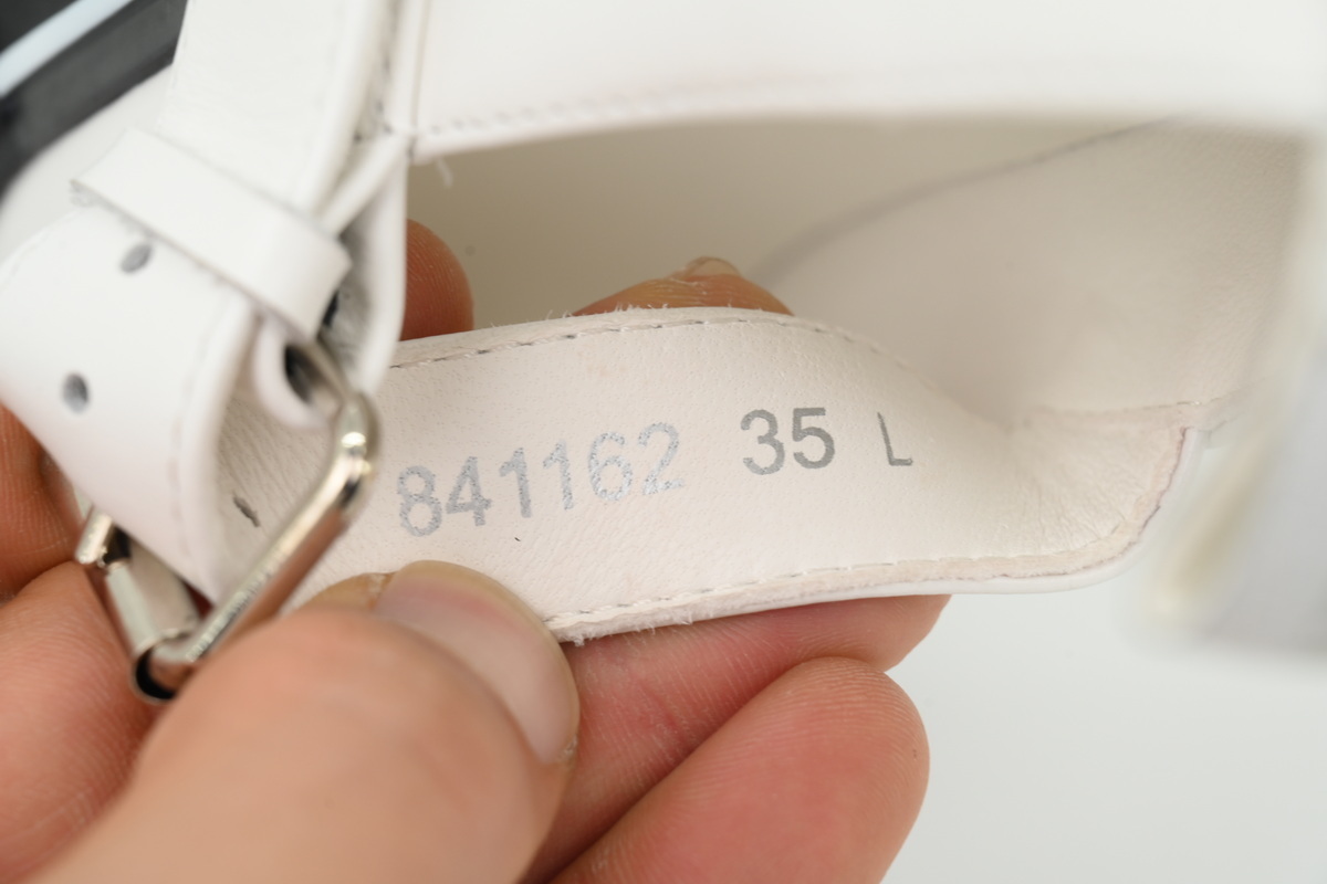 Alexander McQueen Women's Tread Slick Mary Jane In White