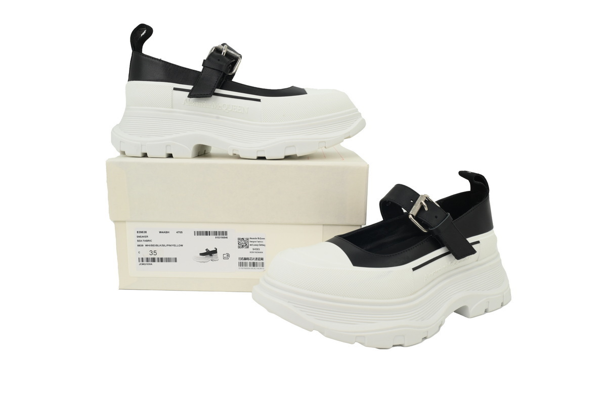 Alexander McQueen Women's Tread Slick Mary Jane In Black