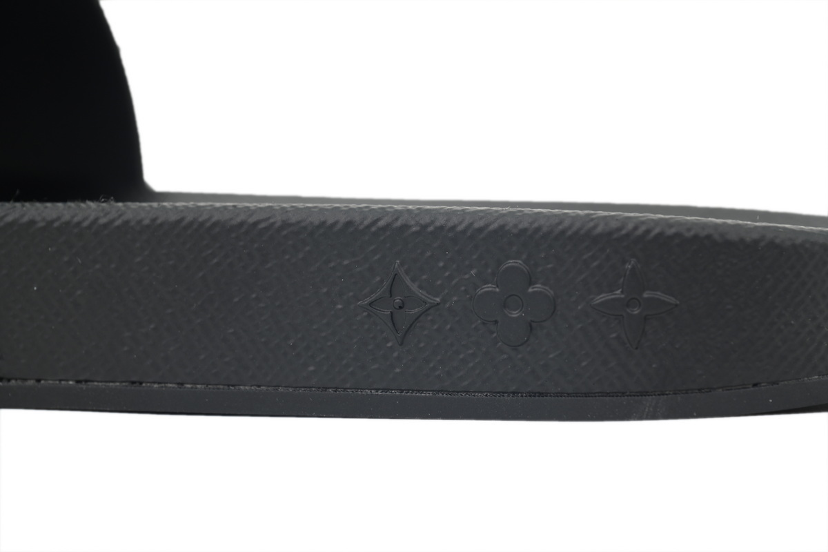 Louis Vuitton Waterfront Mule Monogram Brown 1A3PSD