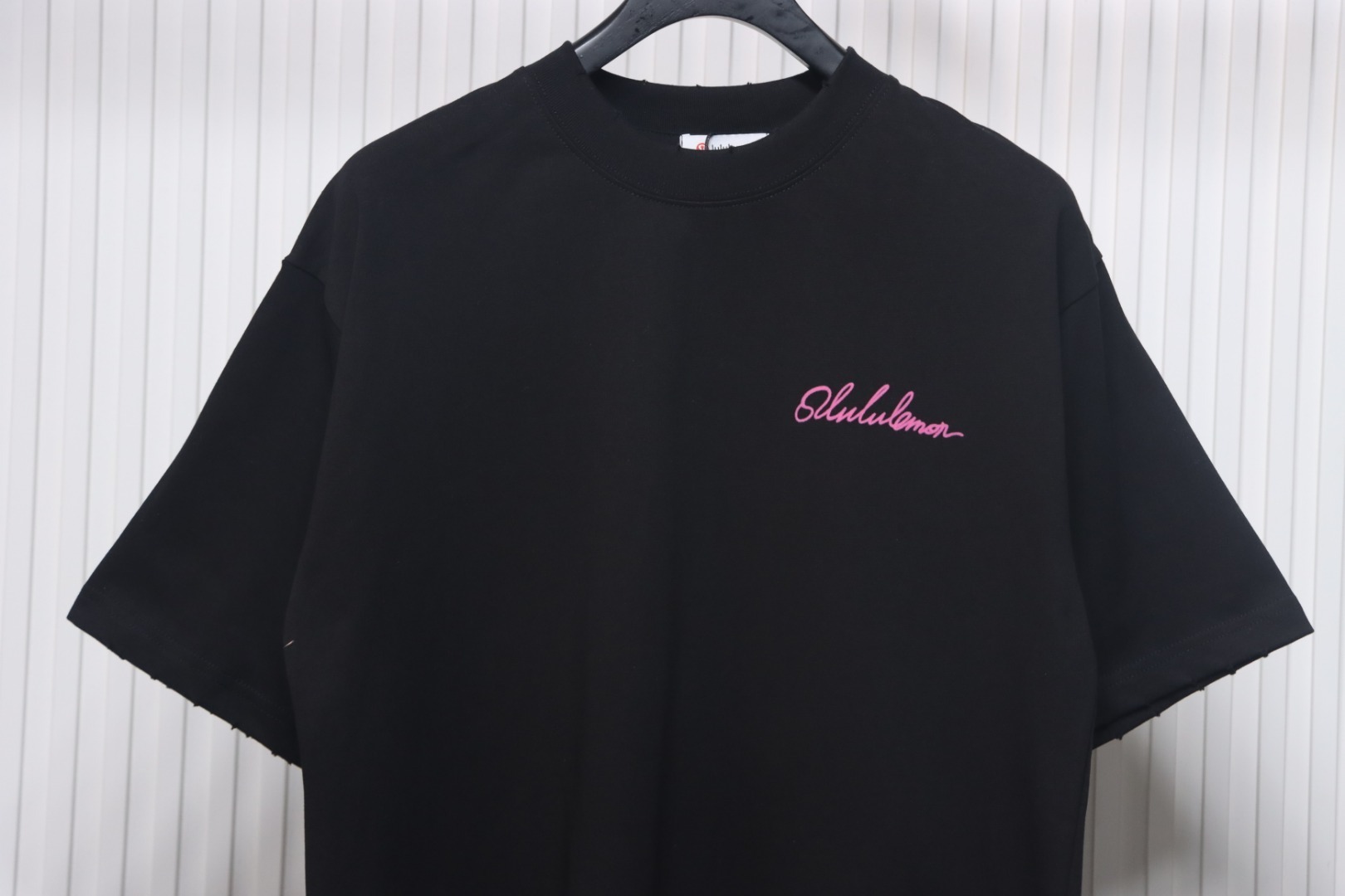 Lululemon Lettering T-Shirt Black