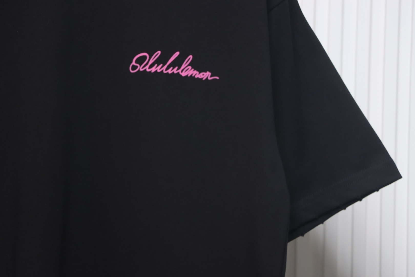 Lululemon Lettering T-Shirt Black