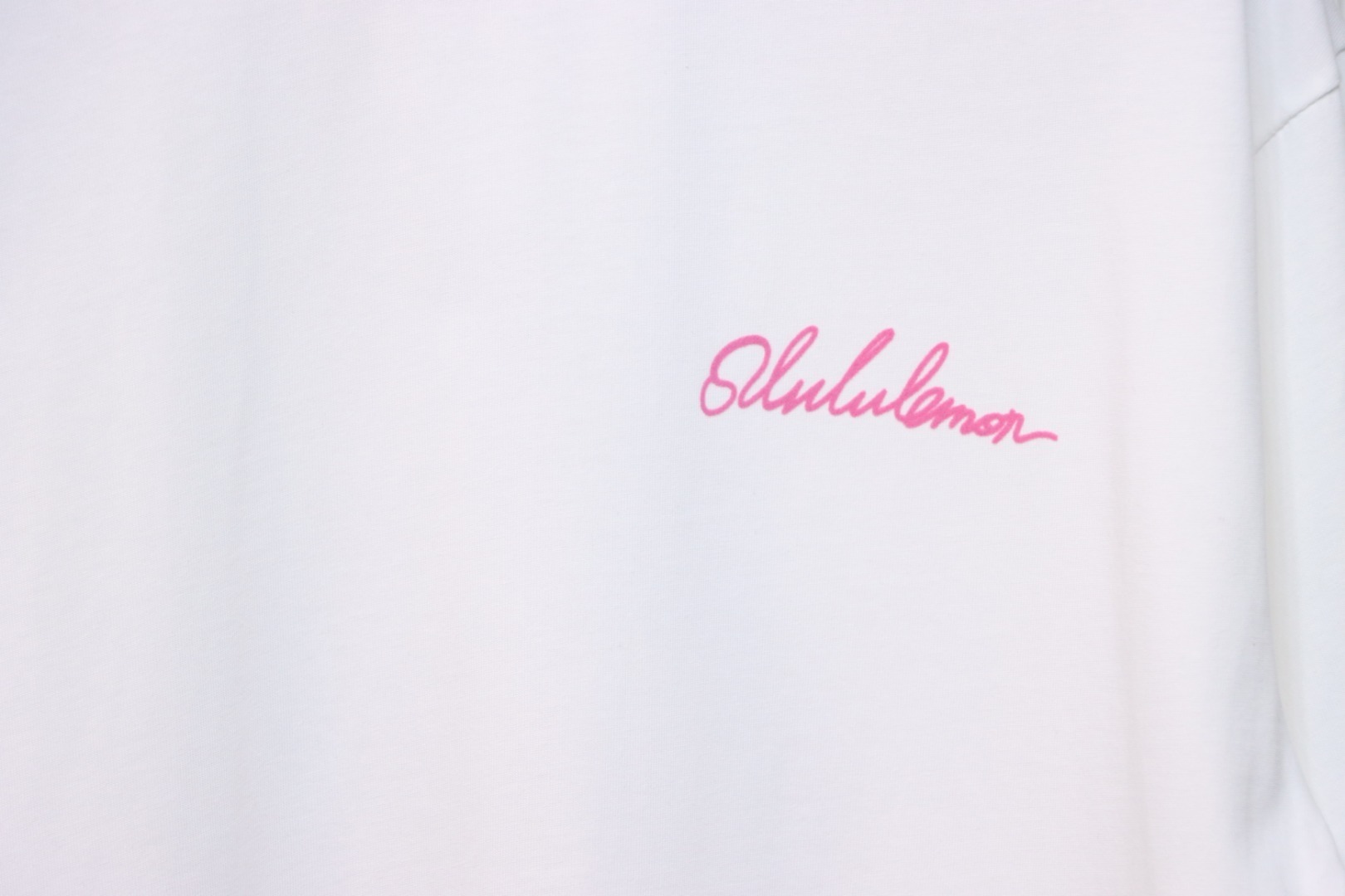 Lululemon Lettering T-Shirt White