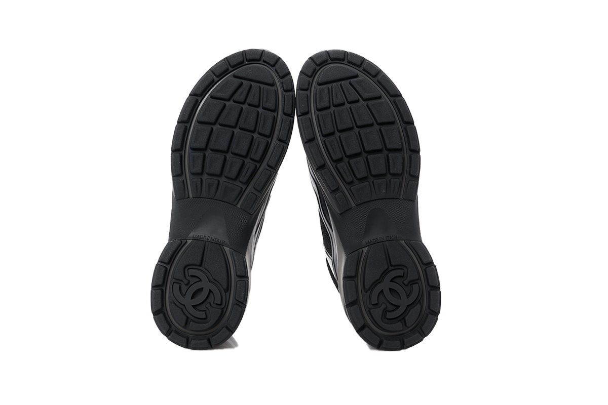 Chanel Women's CC Low-Top Sneakers Fabric And Laminated Leather Black