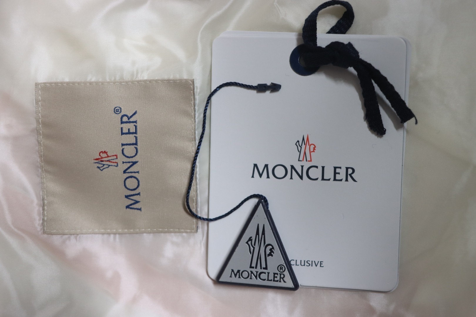 Moncler Andro Removable Hooded Short Down Jacket Light Pink