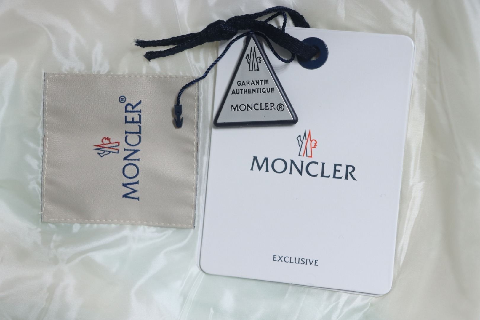 Moncler Andro Removable Hooded Short Down Jacket Sky Blue