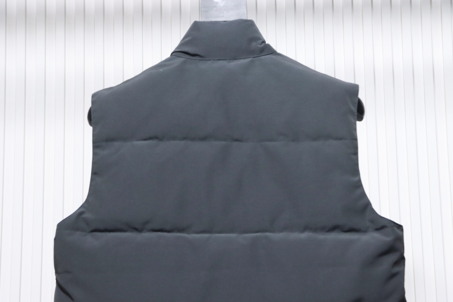 Canada Goose Freestyle Crew Vest Dark Grey Black Logo