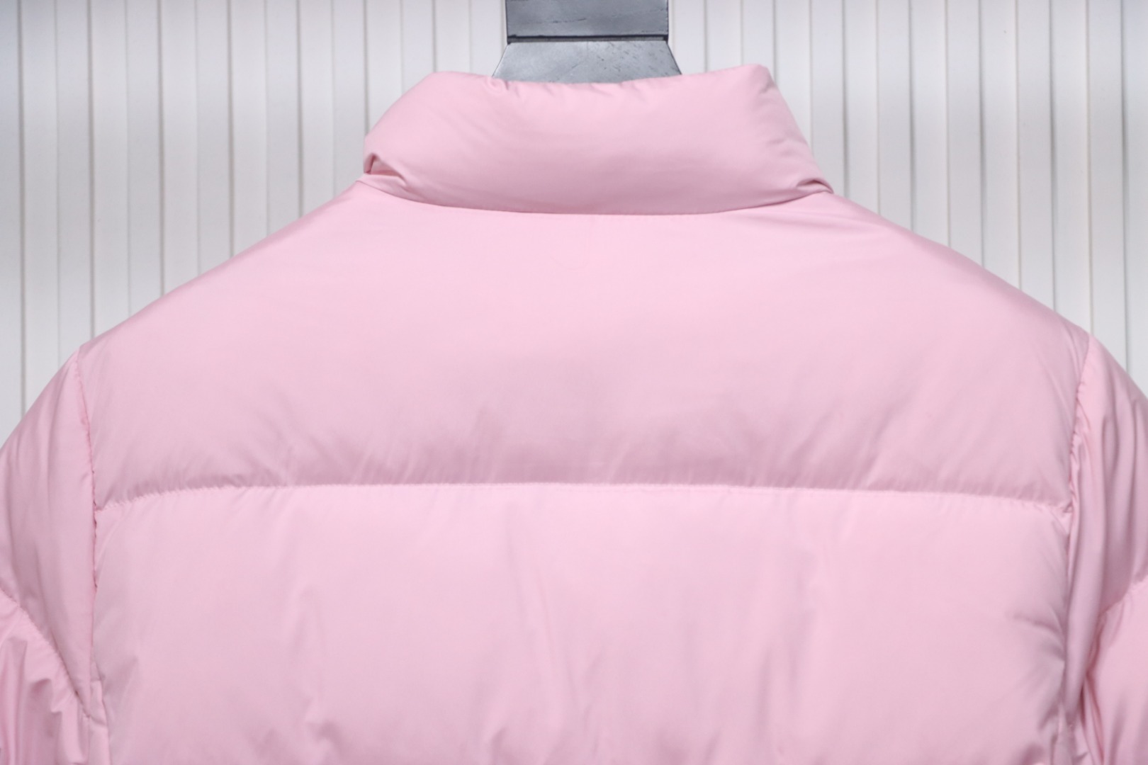 Moncler Abbadia Short Down Jacket Pink