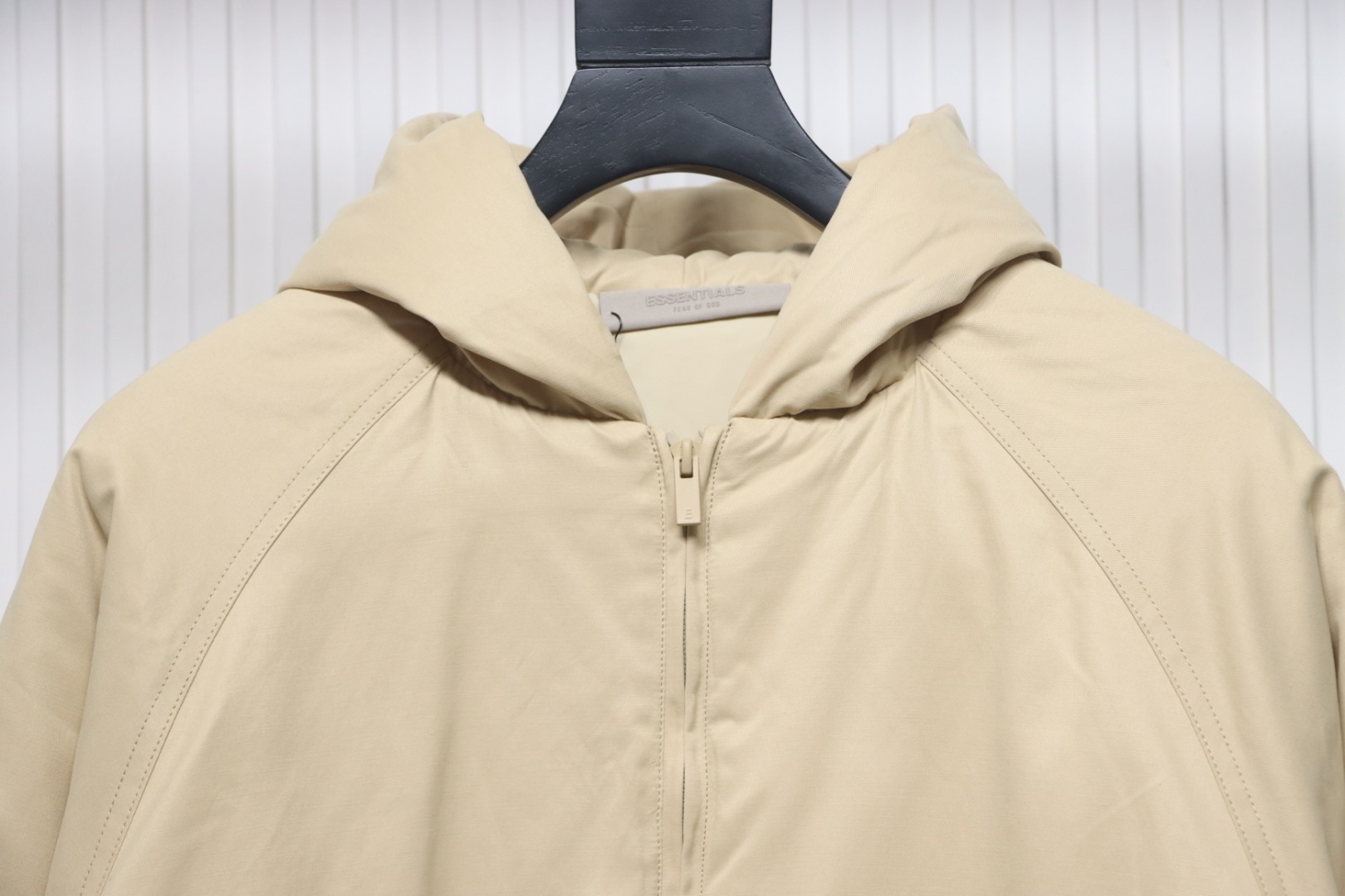 Fear of God Essentials Letter Print Hooded Synthetic Insulated Jacket Cream Yellow