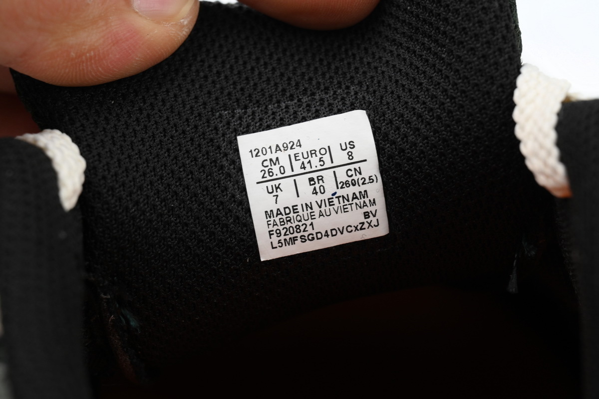 HAL STUDIOS x Asics Gel 1130 'Forest' 1201A924-300