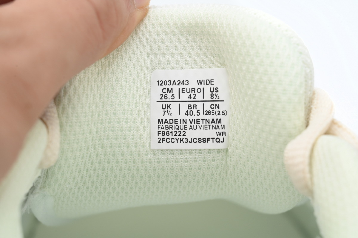 Asics Gel 1090 Beige And Brown 1203A243-023