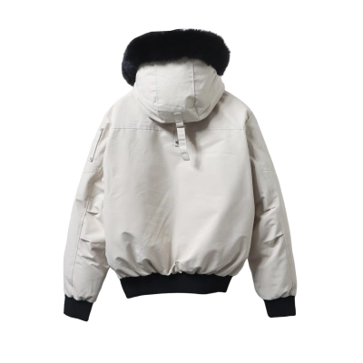 Moose Knuckles Balistic Bomber Zip-Up Fur Jacket White（Men's） 02