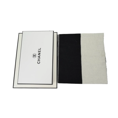 Chanel Cashmere Fringe Scarves Black And White  02