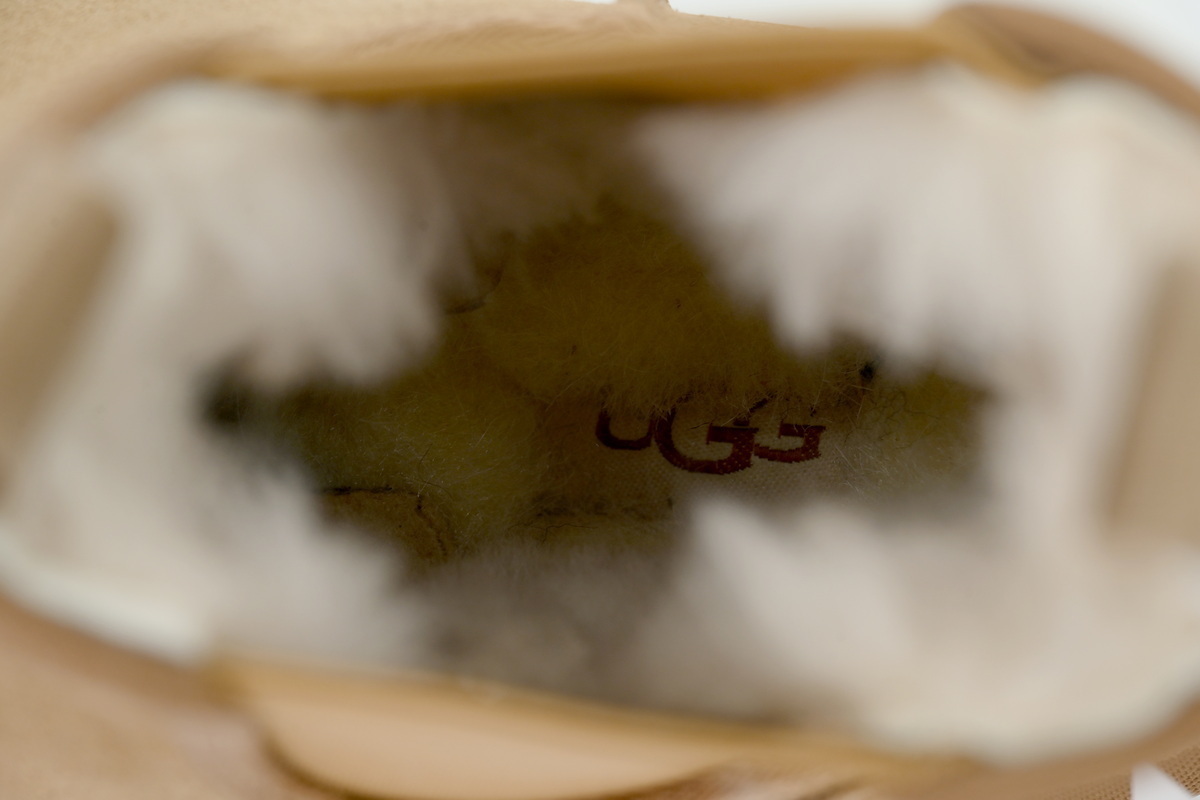 UGG Neumel Platform Chelsea Boot Chestnut (Women's) 1134526