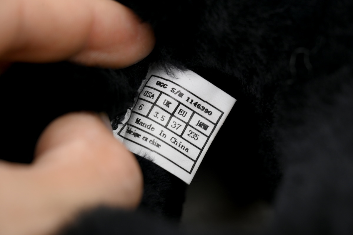 UGG Tazzlita Black (Women's) 1146390