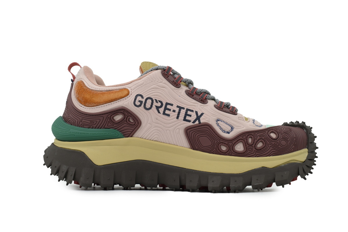 Moncler Trailgrip Fluorescent Ant Nest Rice Brown Green I209B 4M00230 M3273