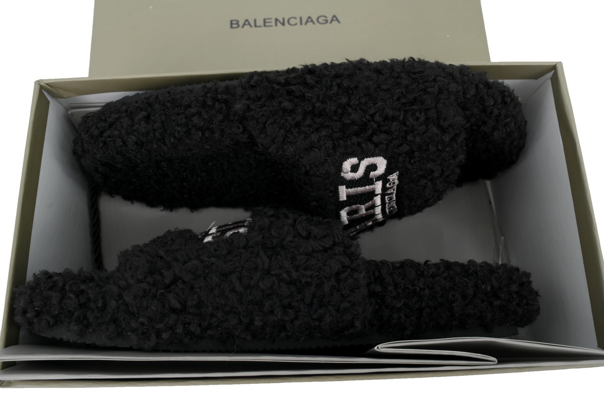Balenciaga Cities Paris Furry Slide Black