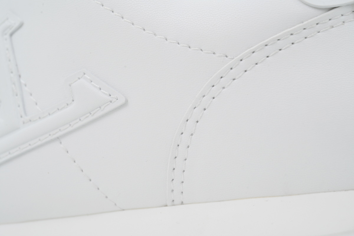 LV BUTTERSOFT Sneaker Lambskin/Plain Calf x Nigo All White