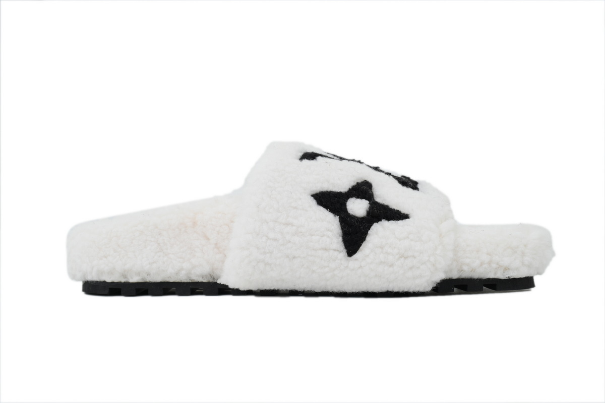 Louis Vuitton Bom Dia Shearling Flate Slippers White