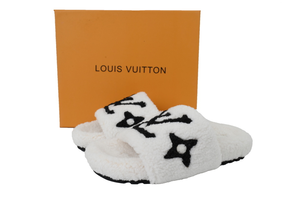 Louis Vuitton Bom Dia Shearling Flate Slippers White