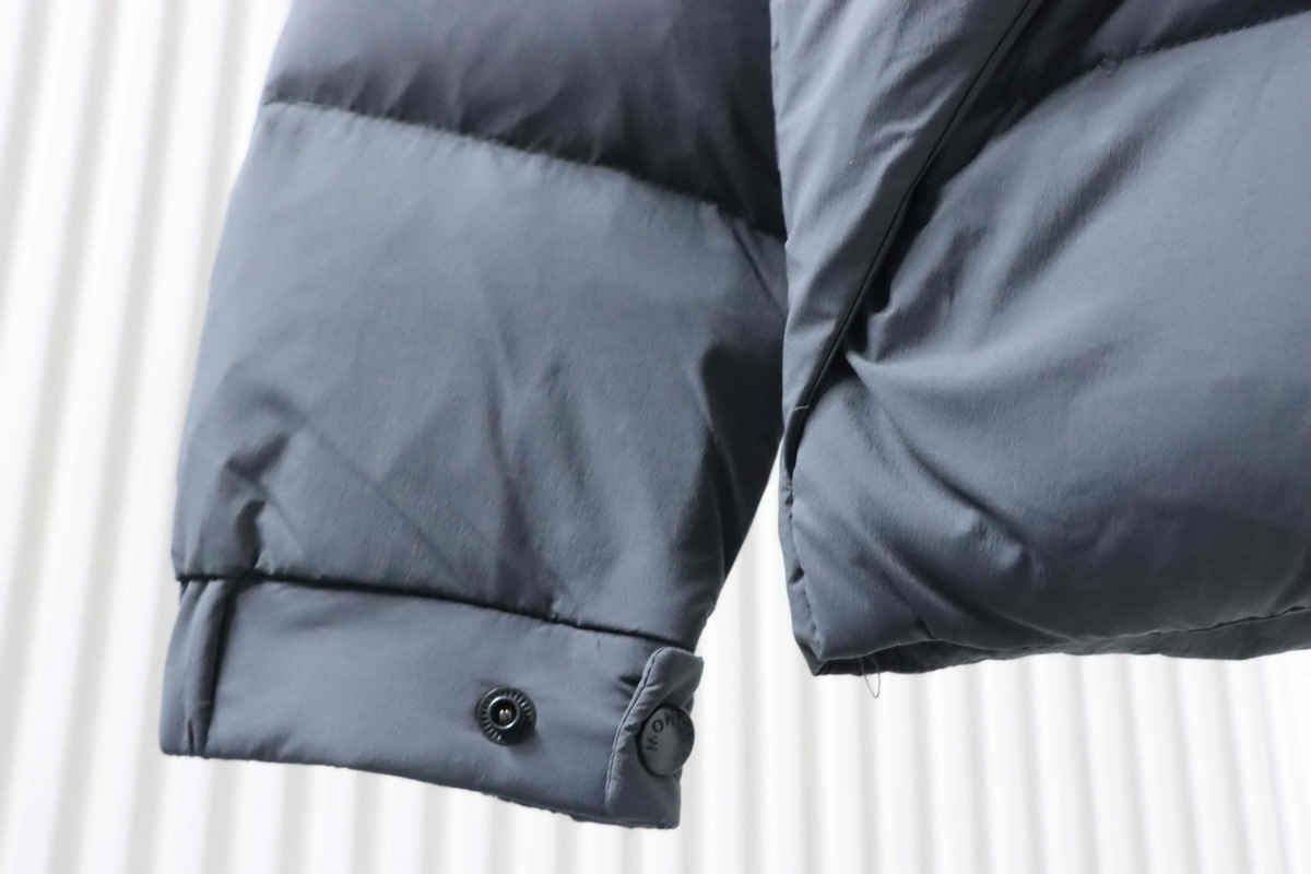 Moncler Black-Gray Madeira Hooded Short Down Jacket