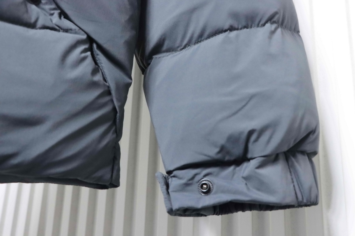 Moncler Black-Gray Madeira Hooded Short Down Jacket