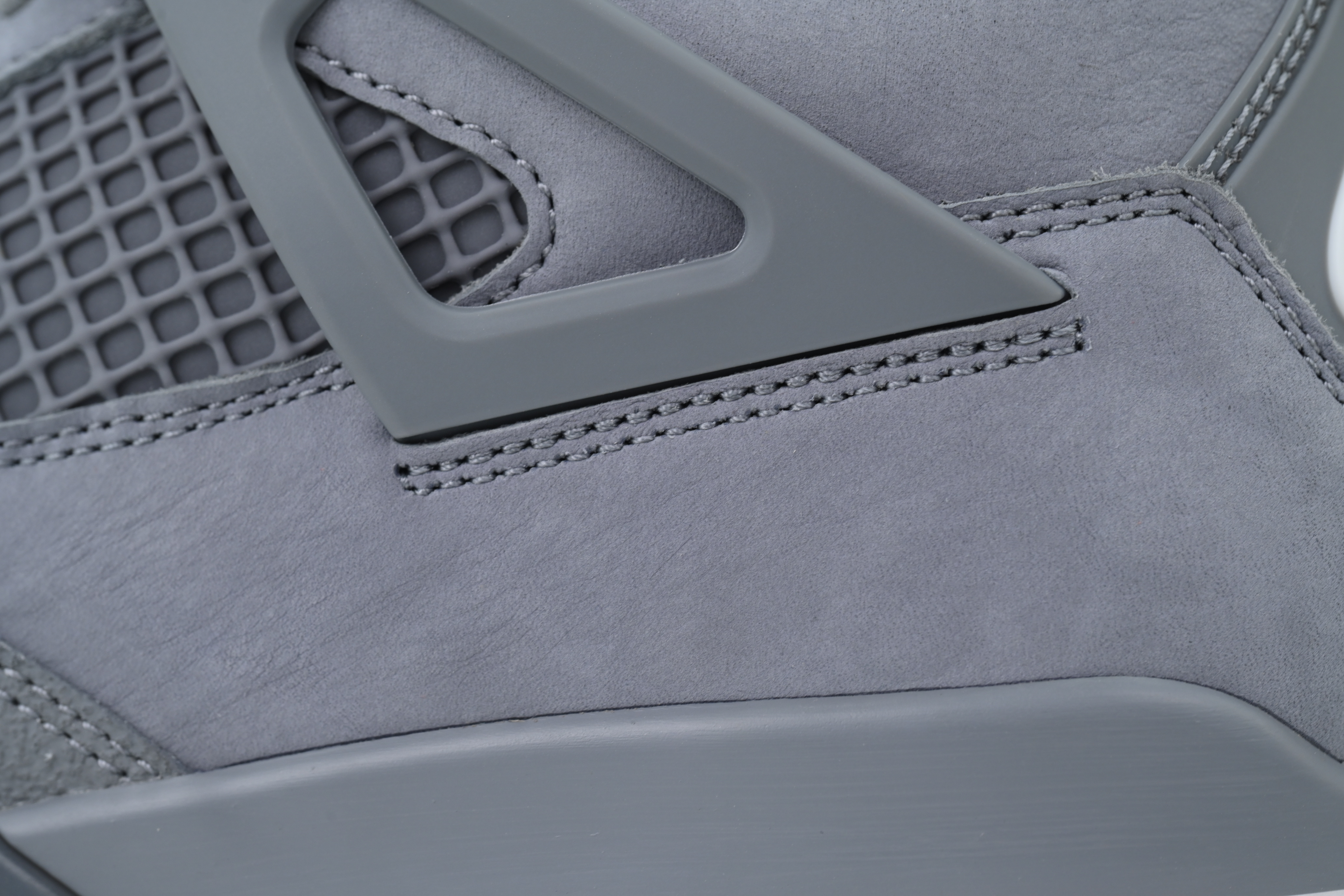 Nigel Sylvester x Air Jordan 4 Retro OG SP Gray Brick HF4340-003