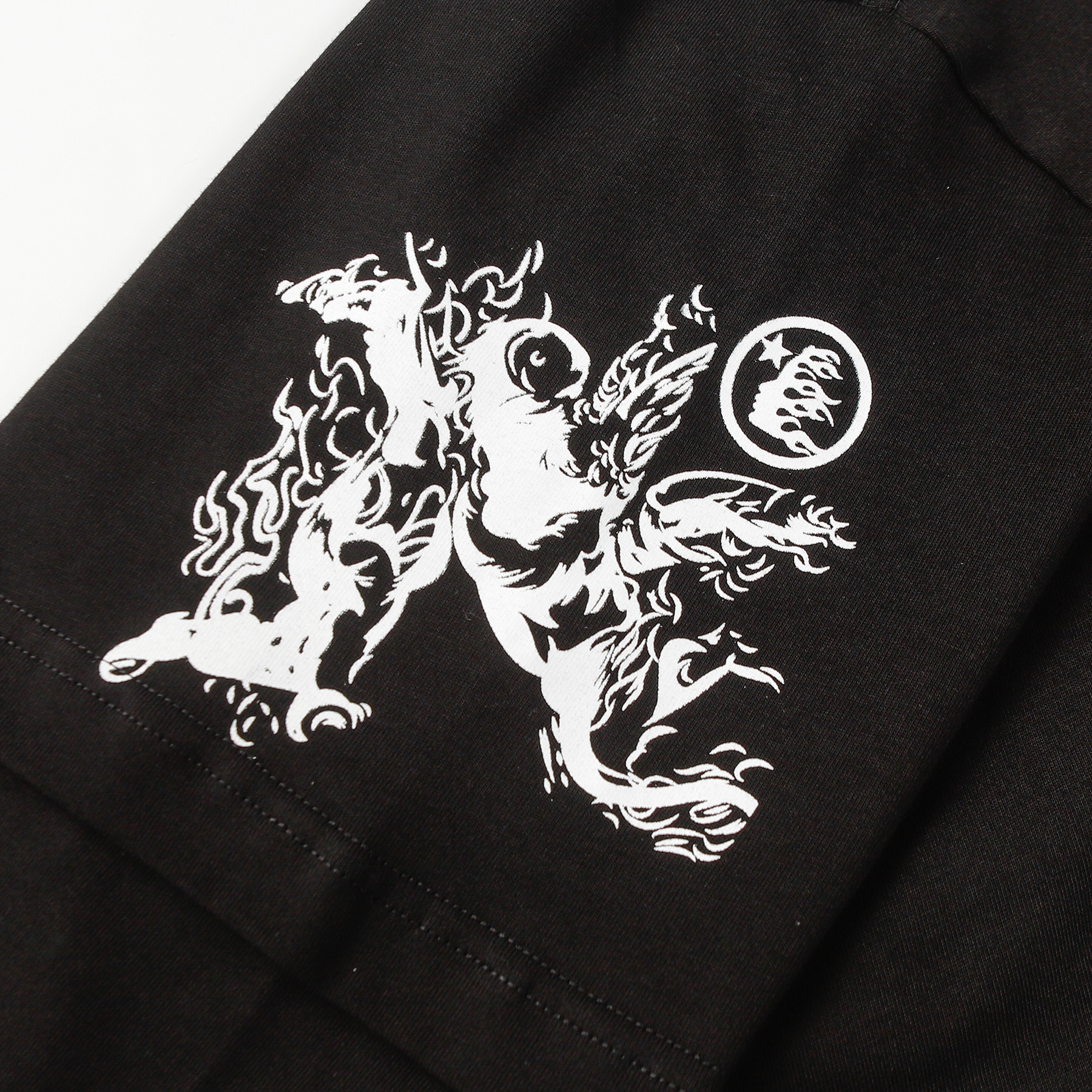 Hellstar ‘08’ Long-Sleeve T-Shirt D3231 Black/White