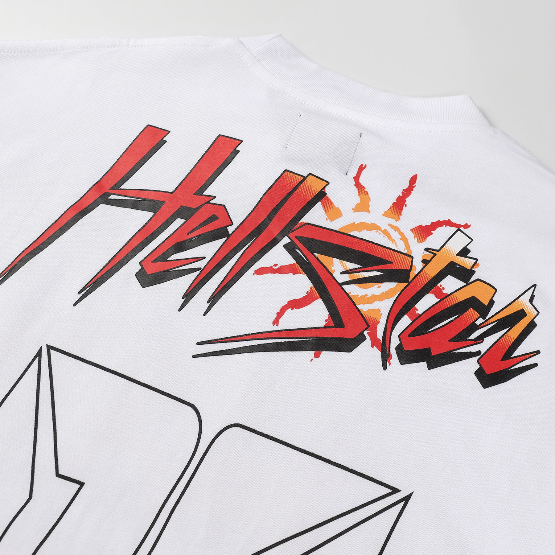 Hellstar ‘08’ Long-Sleeve T-Shirt D3231 Black/White