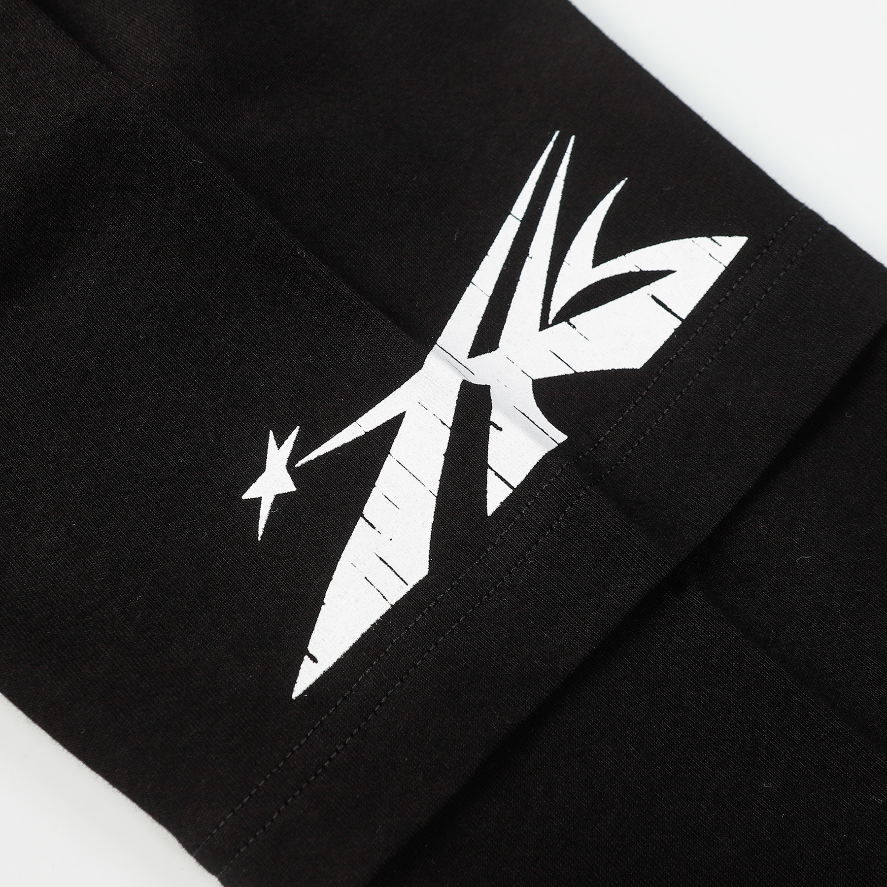 Hellstar ‘War Ready’ Long-Sleeve T-Shirt D3235 Black/White