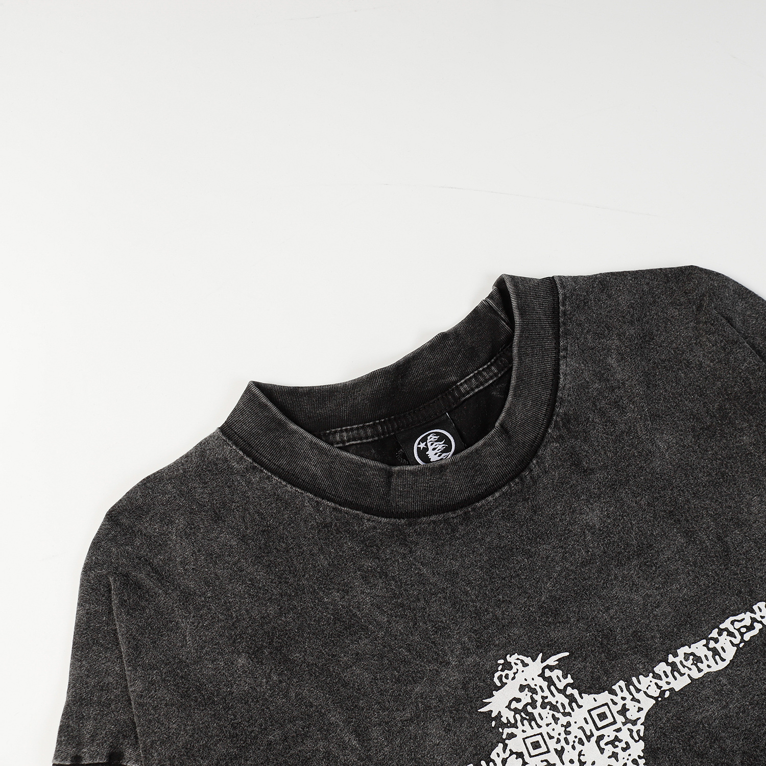 Hellstar Christ Long-Sleeve Washed Black T-Shirt D3102 Old Brick Red