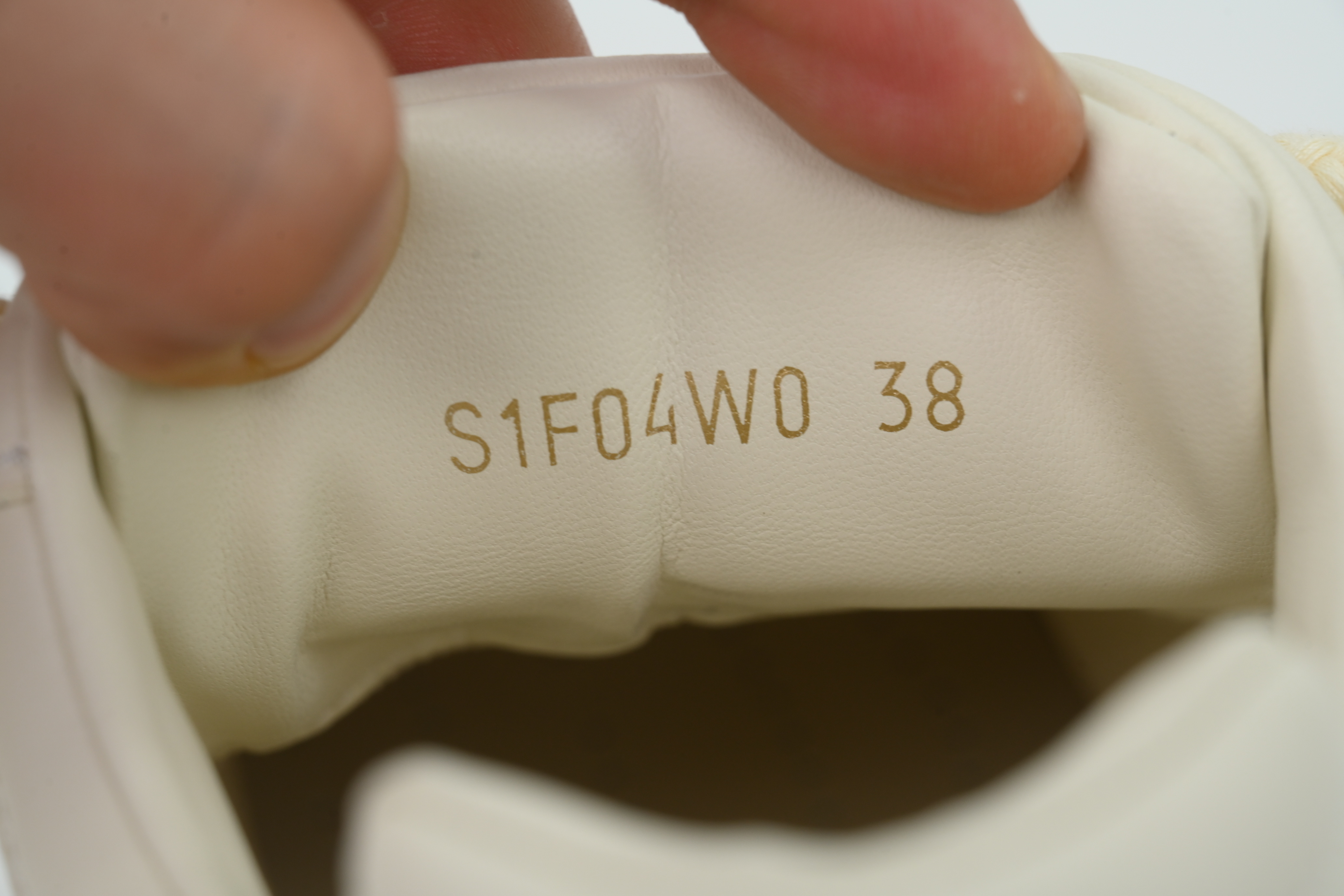 Valentino Garavani Low Top Chunky Sneakers Leather Beige