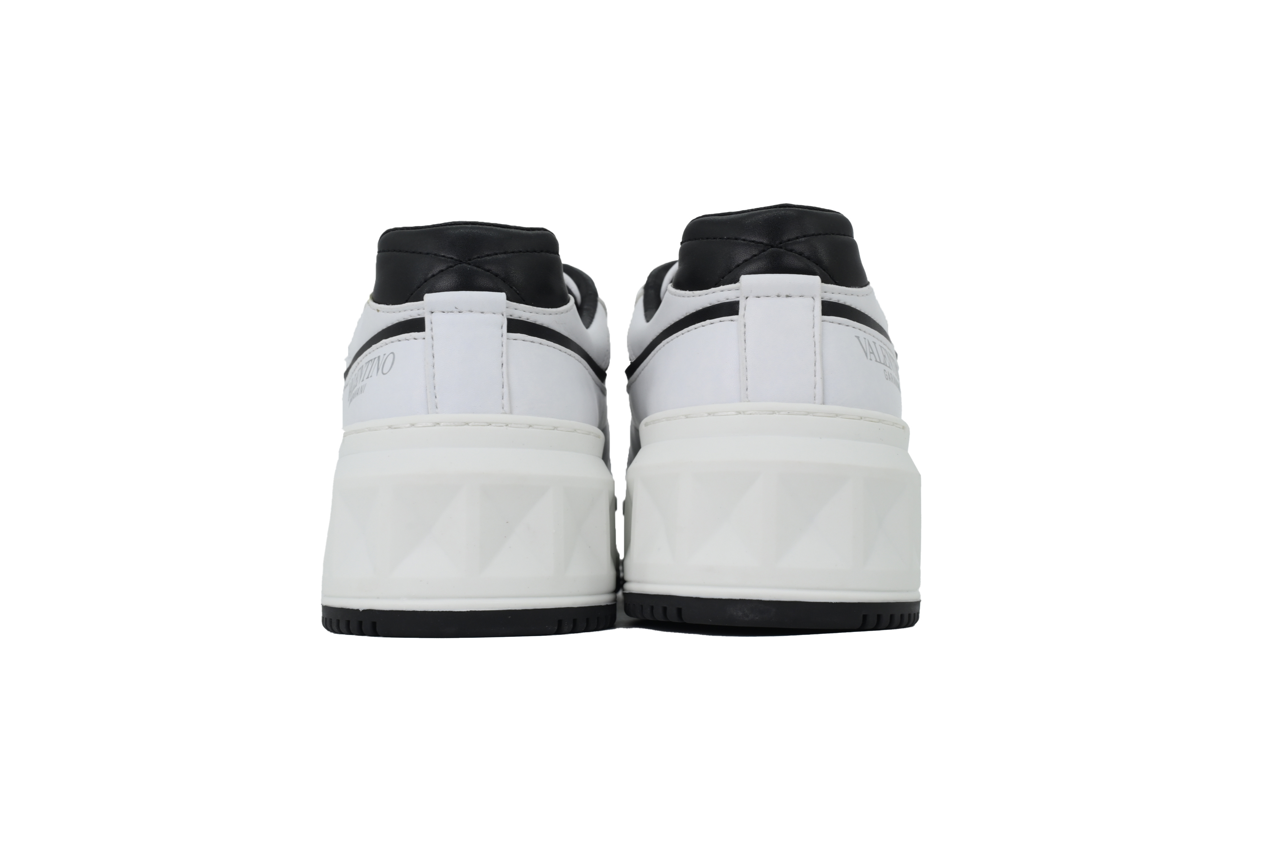 Valentino Garavani Low Top Chunky Sneakers Leather White Gray
