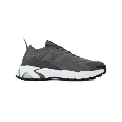 Louis Vuitton Runner Tatic Sneaker Grayish White 02