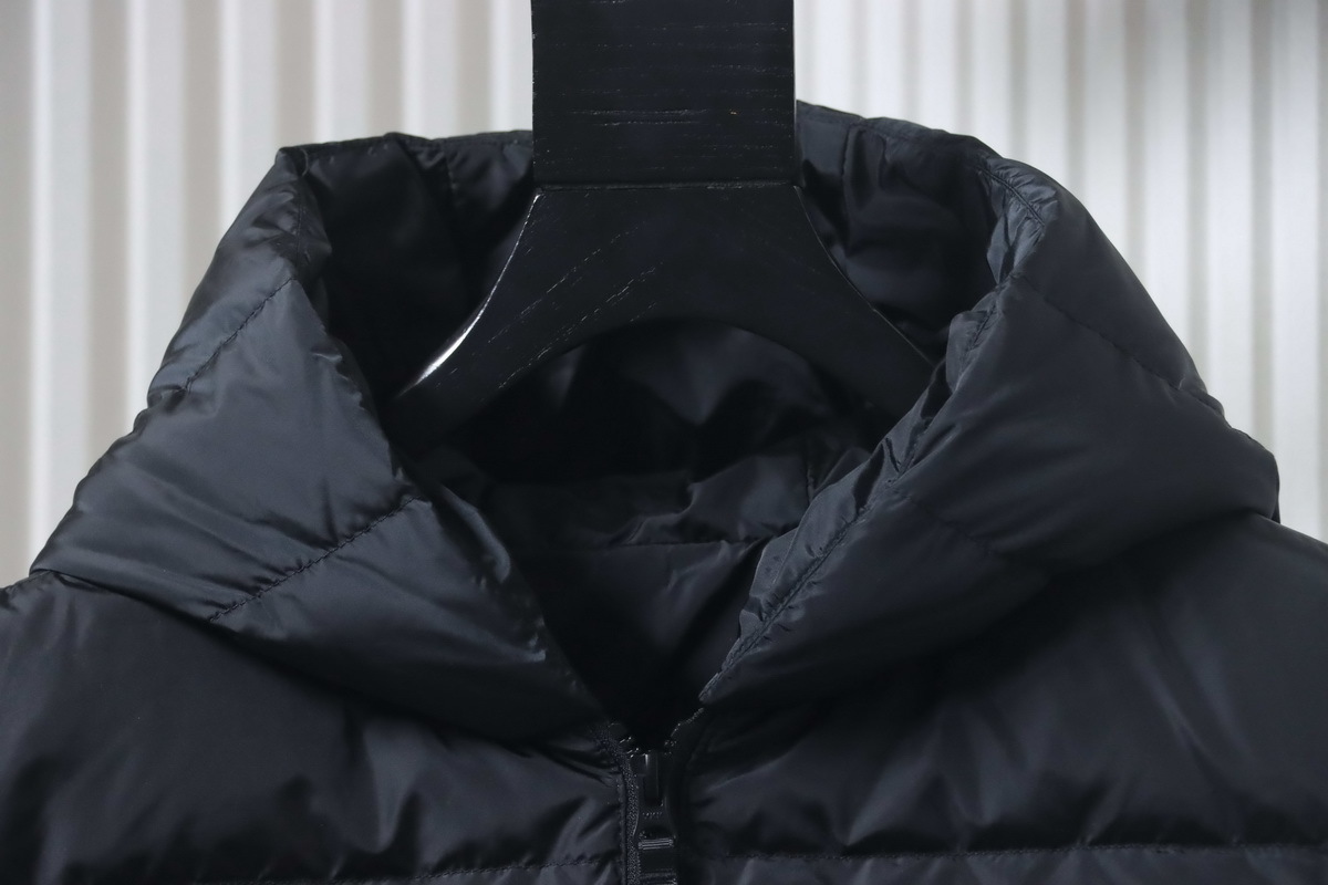 Canada Goose HyBridge Wide Quilt Knit Hoody Black